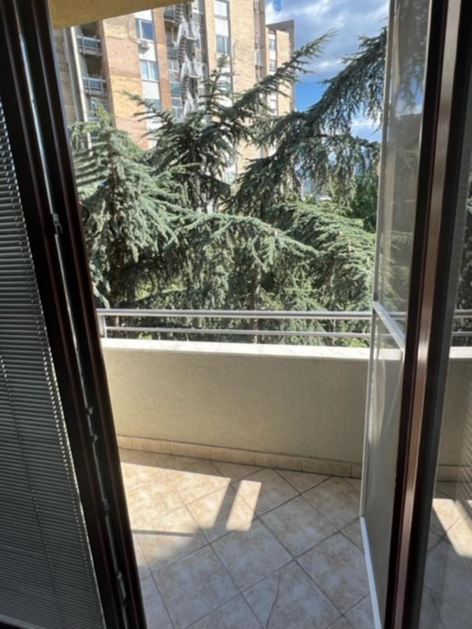 Vardar Skopje Exterior foto